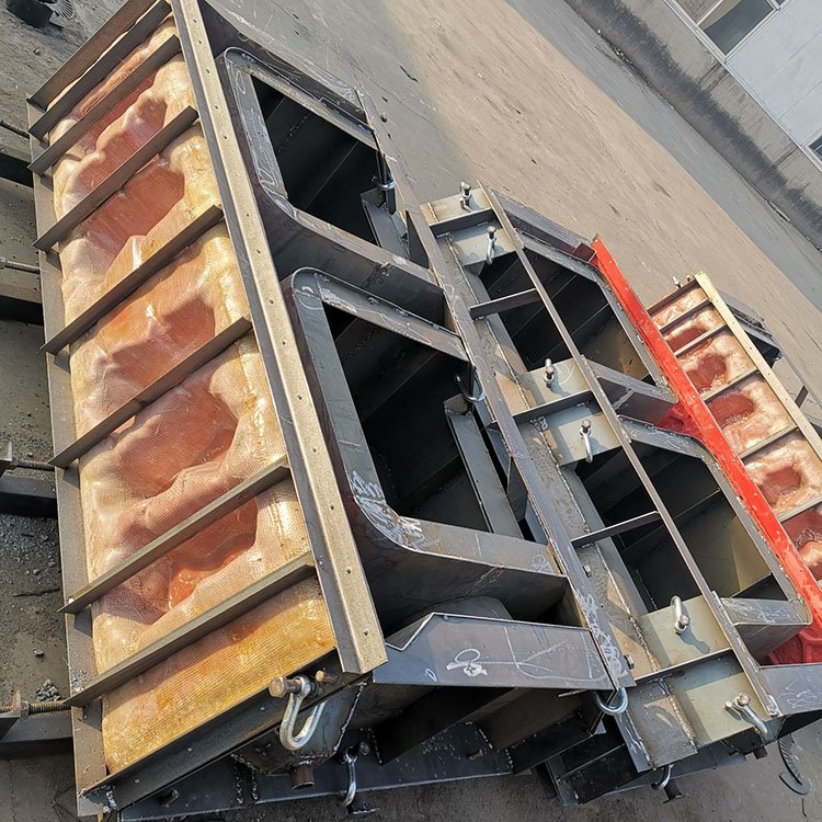 1653259381487836.jpg 魚巢護坡模具2.jpg